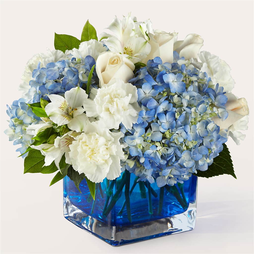 Soothing Waters Bouquet – The Gift Garden, Macon GA
