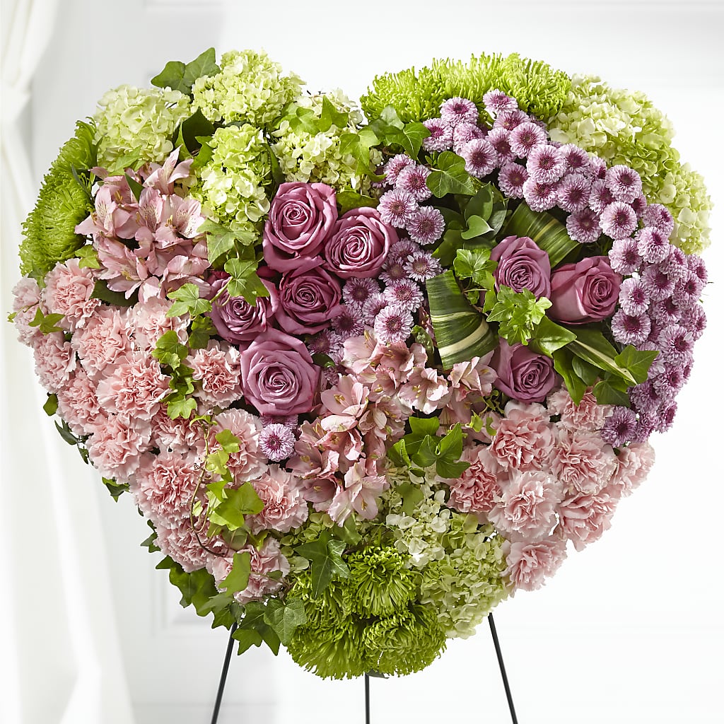Heartwarming Standing Heart – The Gift Garden, Macon GA