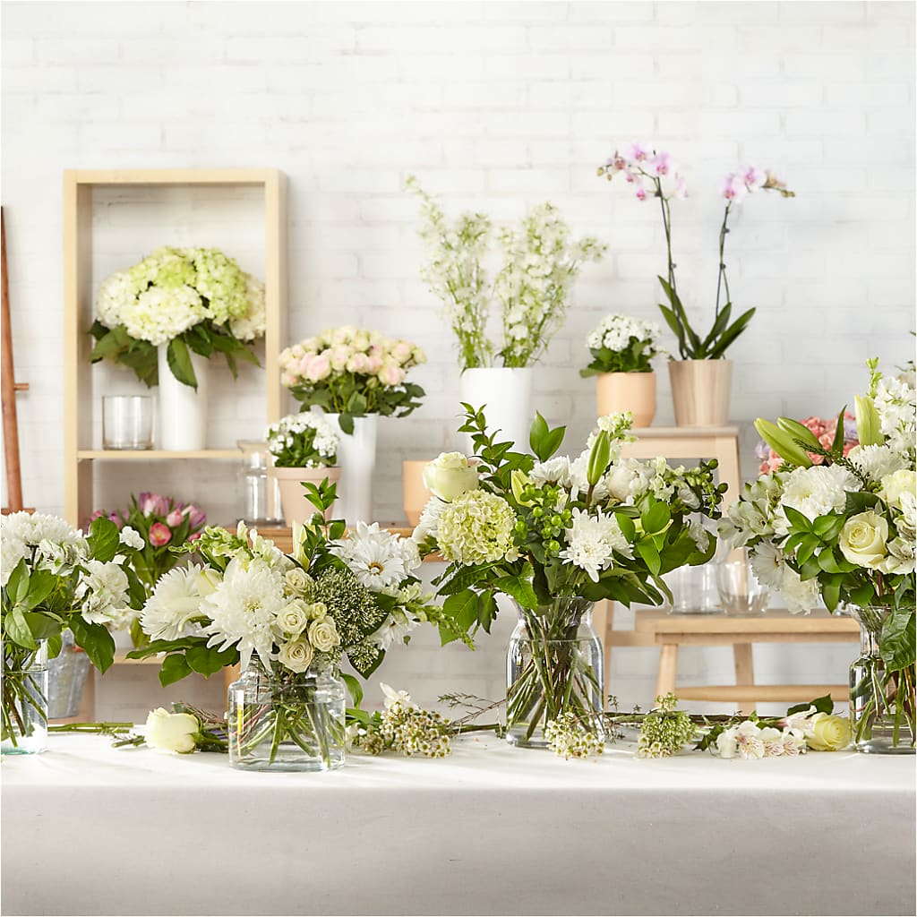 Classic Ivory – A Florist Original – The Gift Garden, Macon GA
