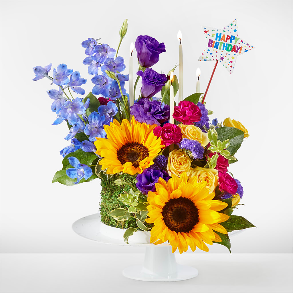 Star of the Day Floral Cake – The Gift Garden, Macon GA