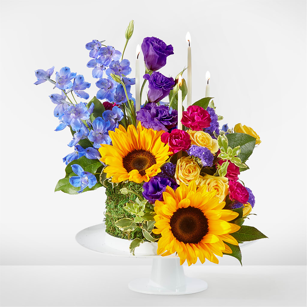Star of the Day Floral Cake – The Gift Garden, Macon GA