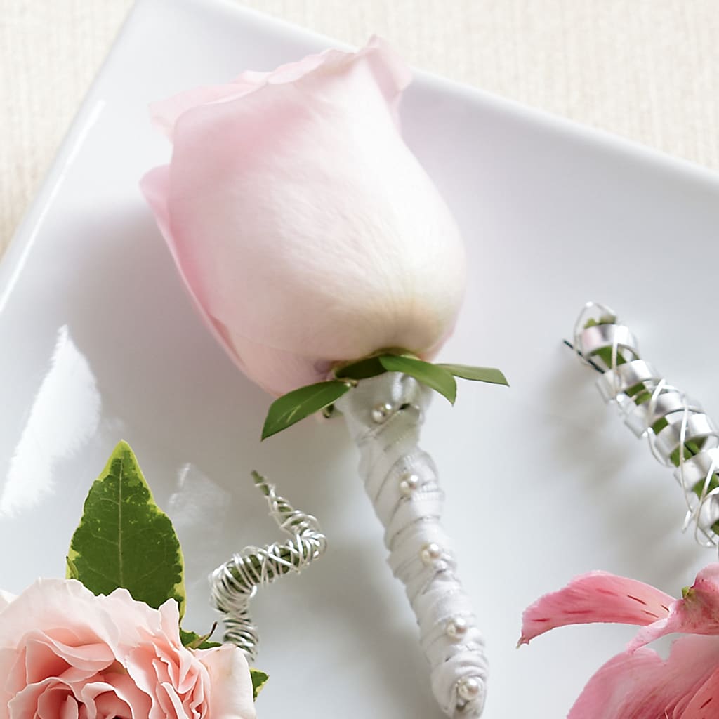 Pink Rose Boutonniere – The Gift Garden, Macon GA