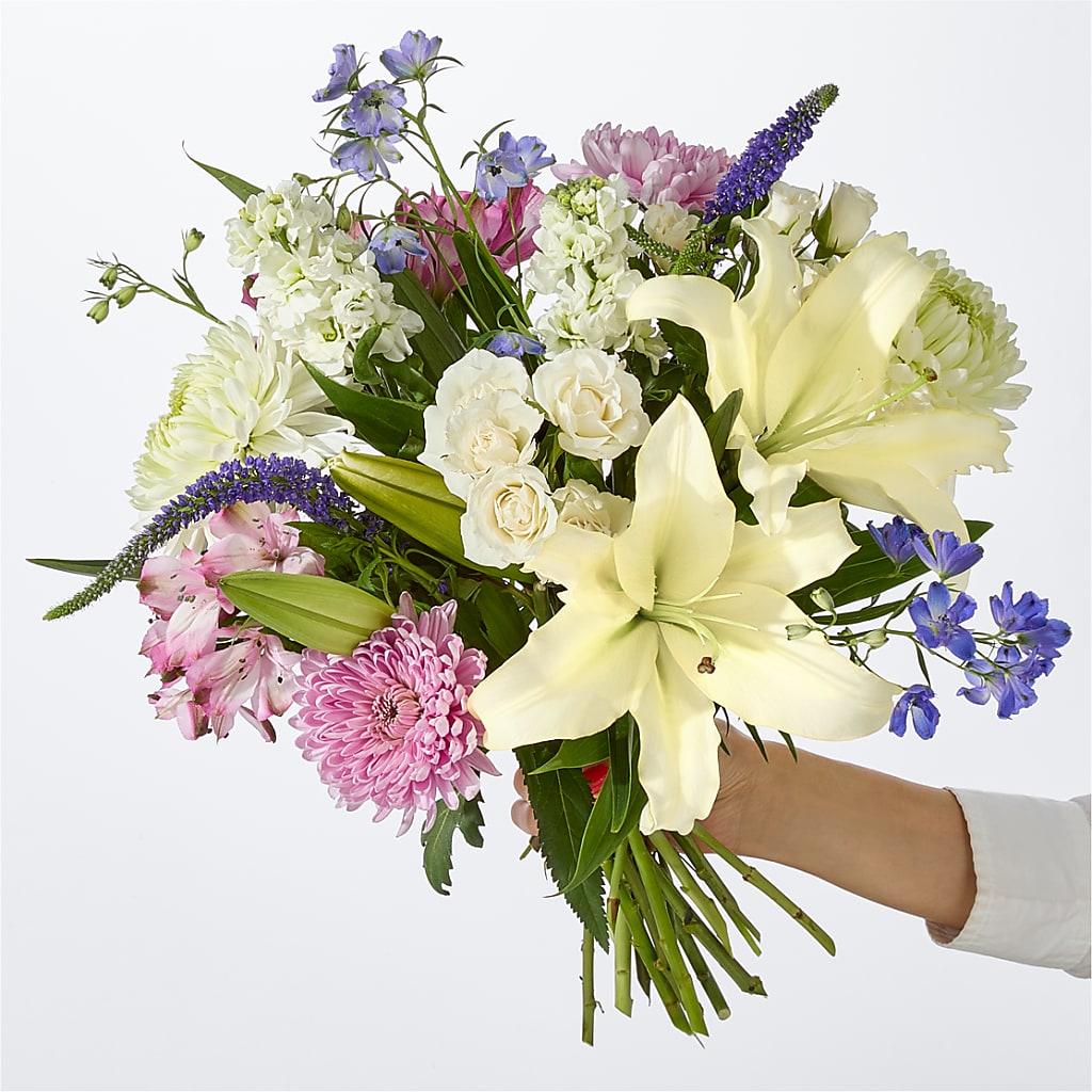 Winter Celebration Bouquet –  The Gift Garden, Macon GA
