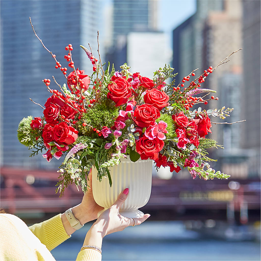 Big Red Bow Bouquet –  The Gift Garden, Macon GA