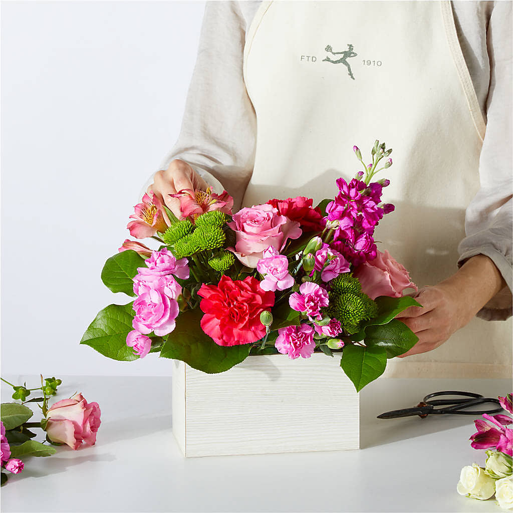 Sweetberry Box – A Florist Original –  The Gift Garden, Macon GA