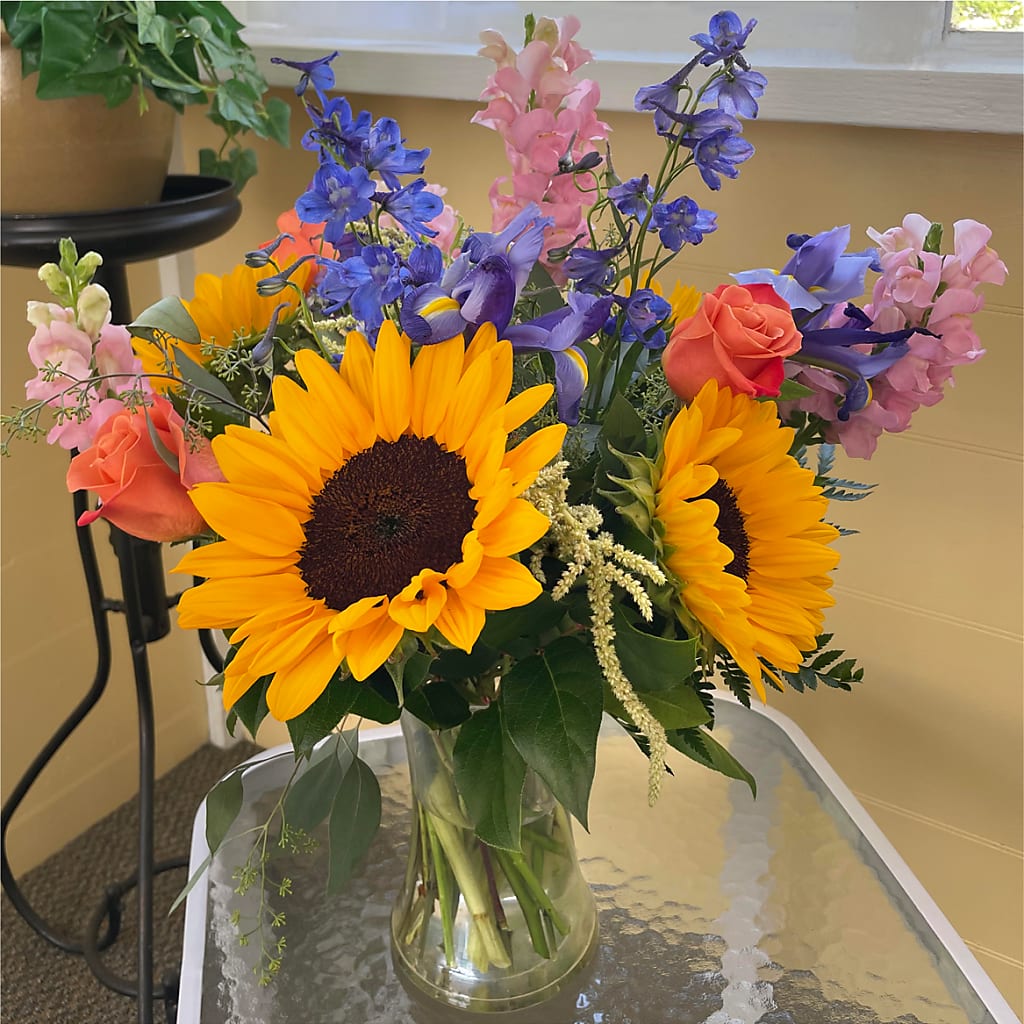 Rays of Life Bouquet –  The Gift Garden, Macon GA
