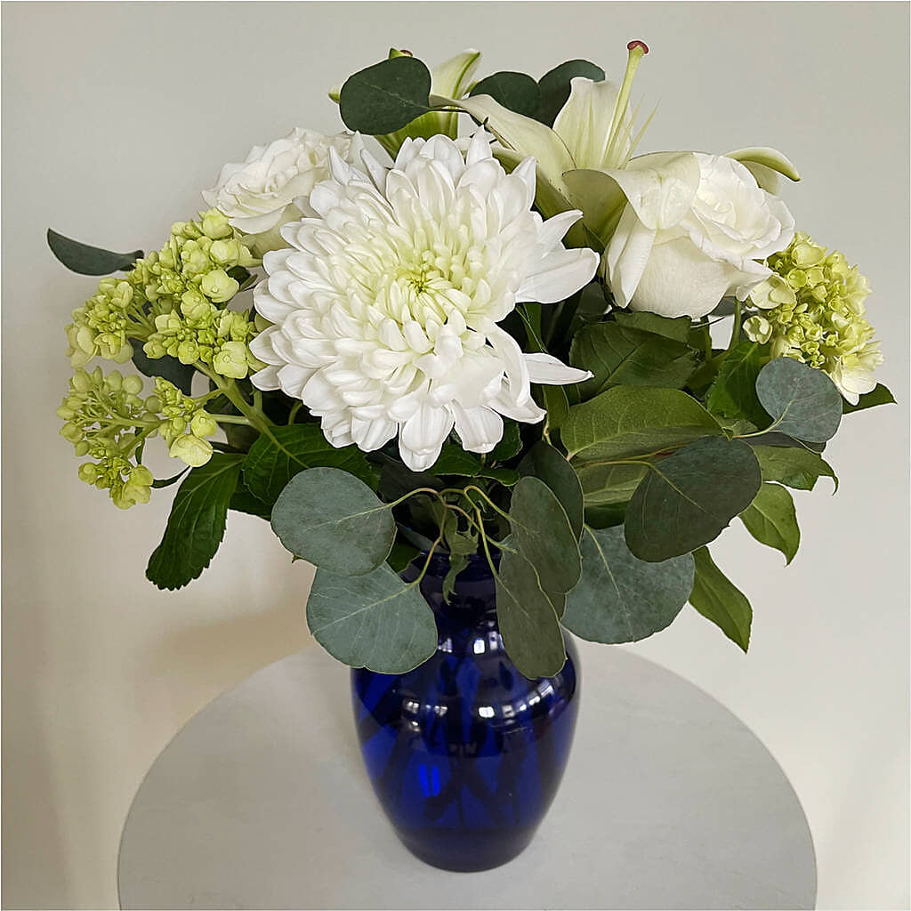 Snowy Dreams Bouquet –  The Gift Garden, Macon GA