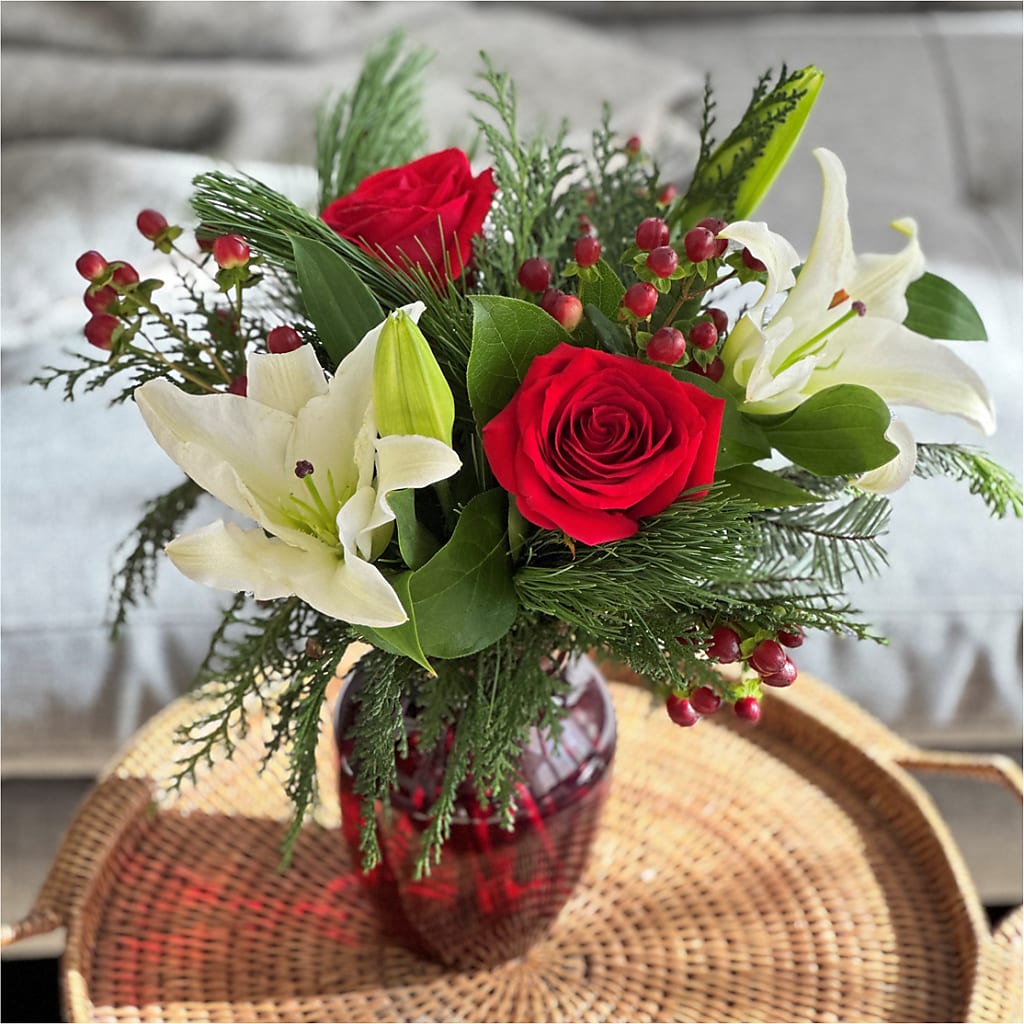 Evergreen Delight Bouquet –  The Gift Garden, Macon GA