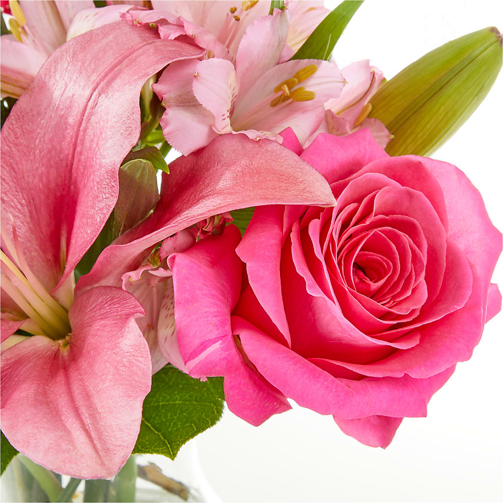 Lots of Love Bouquet –  The Gift Garden, Macon GA